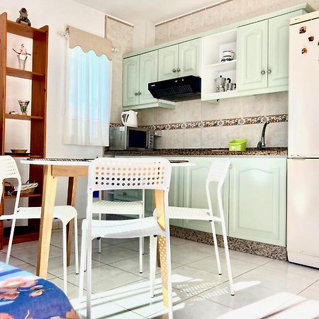 Apartamento en primera línea de playa, céntrico, tranquilo Playa de las Américas Exterior foto