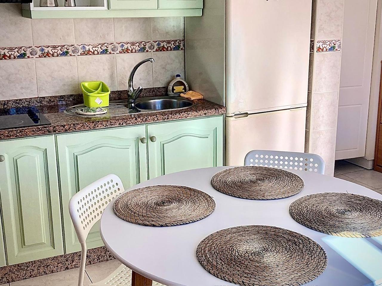 Apartamento en primera línea de playa, céntrico, tranquilo Playa de las Américas Exterior foto
