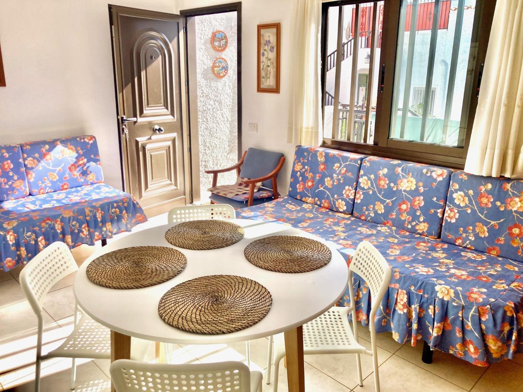 Apartamento en primera línea de playa, céntrico, tranquilo Playa de las Américas Exterior foto